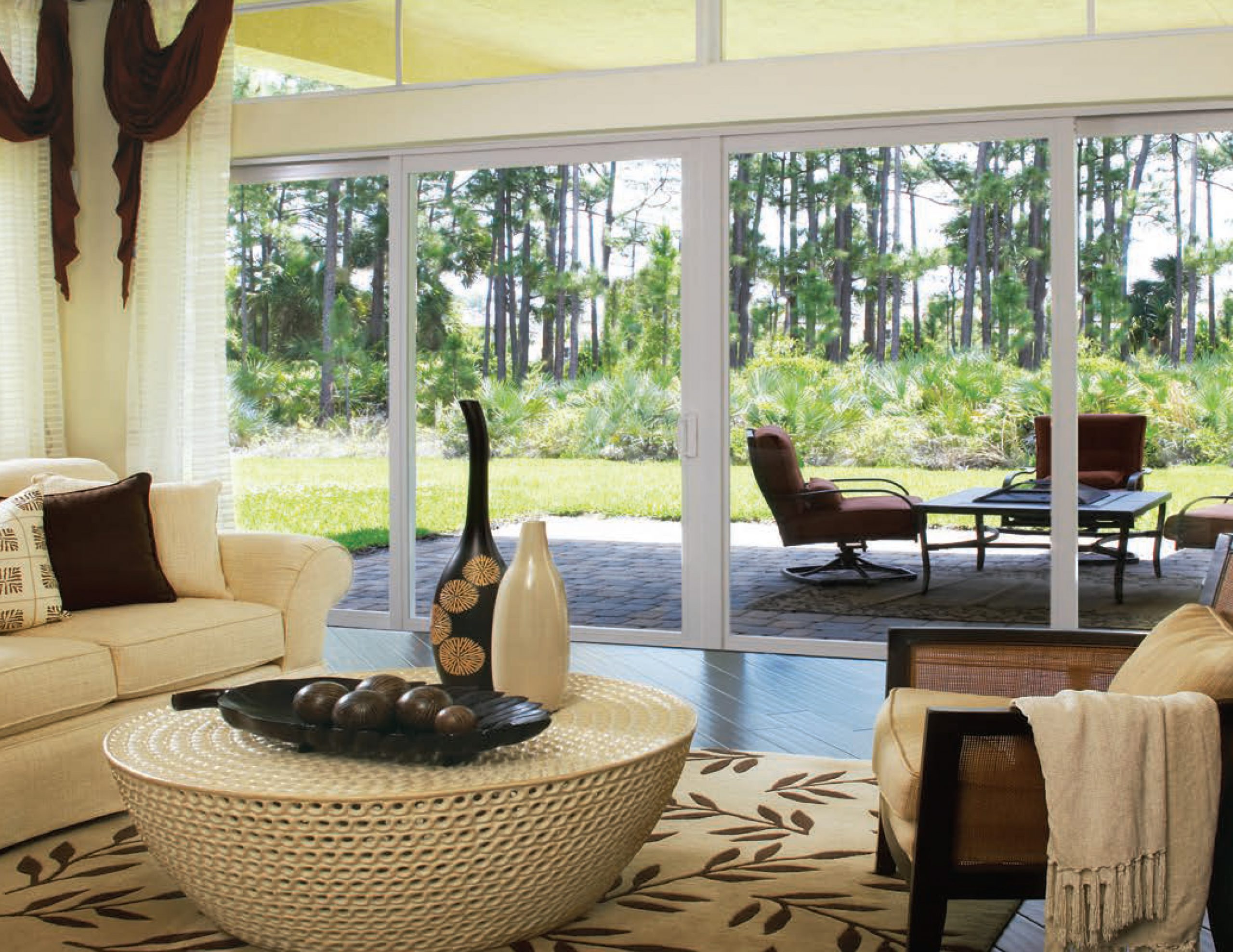 Read more about the article Why Homeowners in Southwest Florida Prefer Hurricane Impact Sliding Glass Door